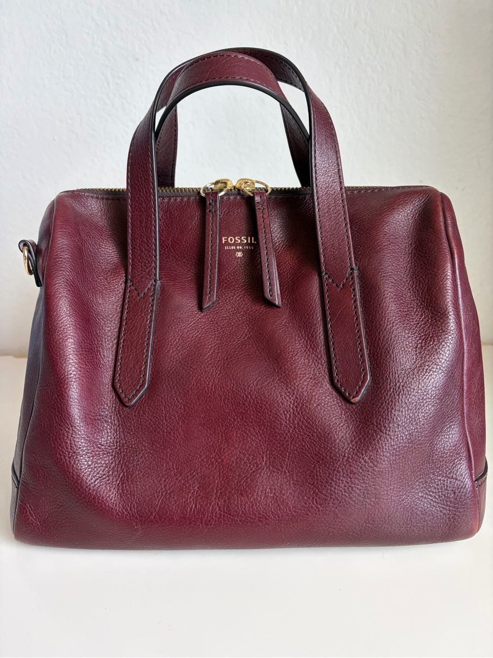 Fossil Sydney Satchel in Raisin Leather Bag